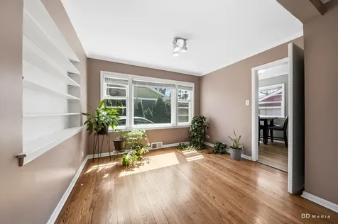 618 Dundee Avenue Flossmoor IL 60422