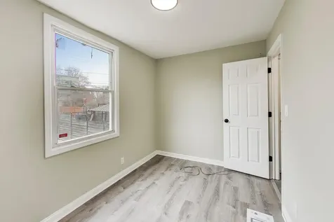 4330 South Langley Avenue Chicago IL 60653