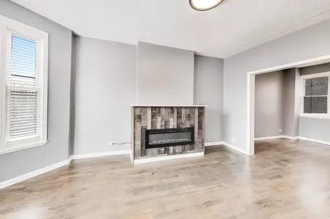 4330 South Langley Avenue Chicago IL 60653