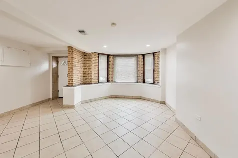 4330 South Langley Avenue Chicago IL 60653