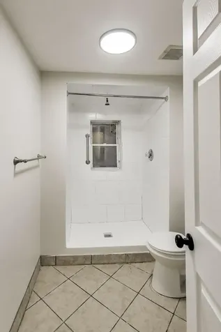 4330 South Langley Avenue Chicago IL 60653