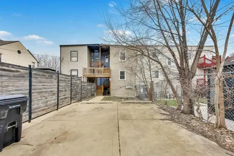 4330 South Langley Avenue Chicago IL 60653