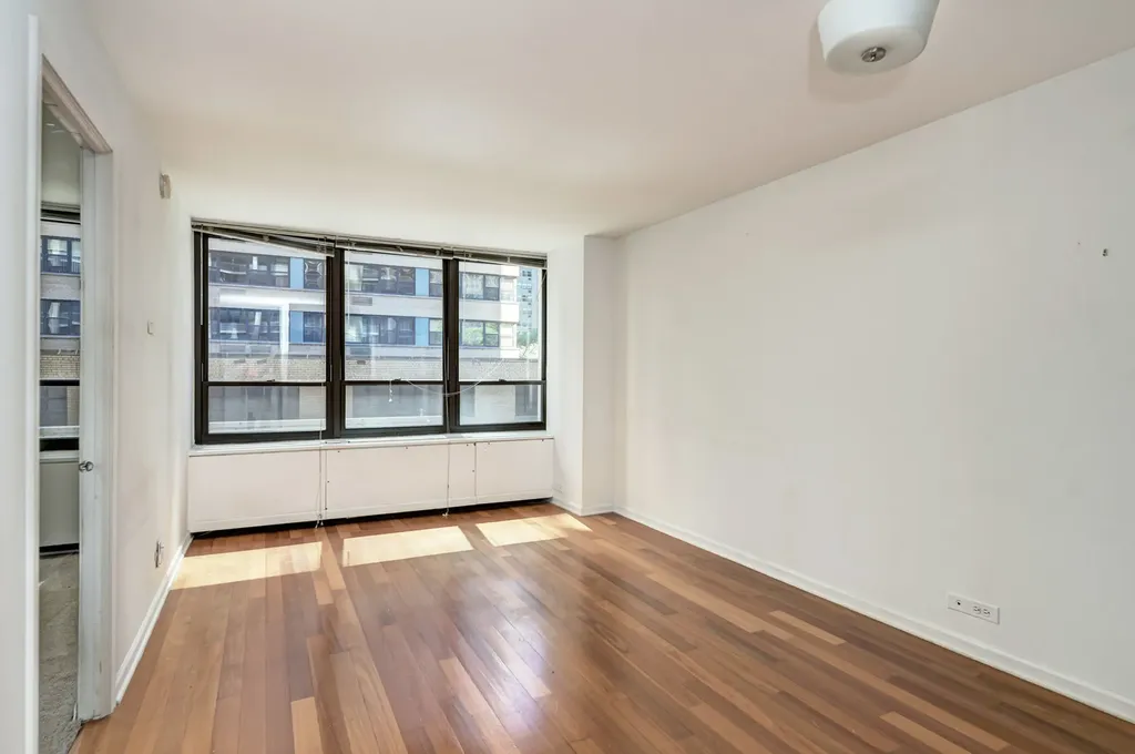 222 East Pearson Street Chicago IL 60611