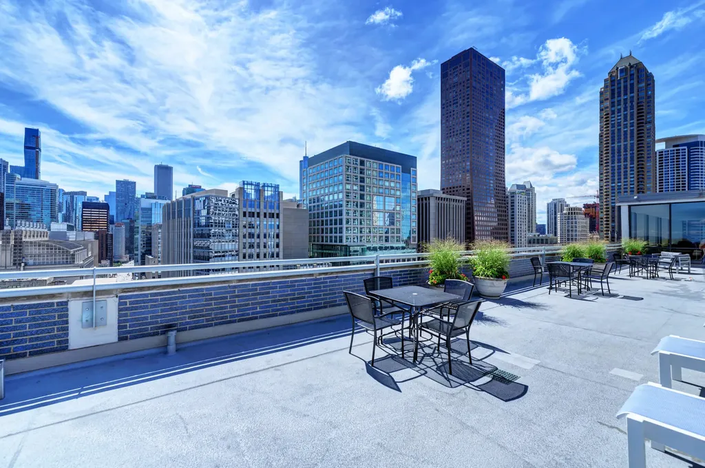 222 East Pearson Street Chicago IL 60611