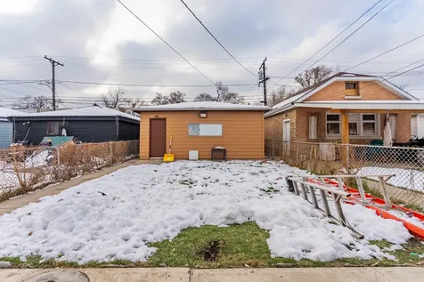 2426 South Central Avenue Cicero IL 60804