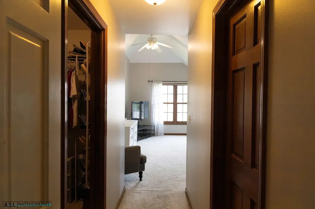 251 Millington Lane Aurora IL 60504