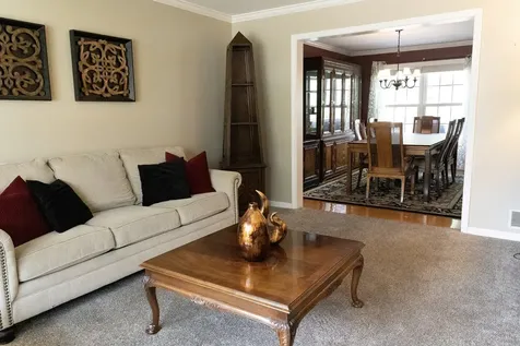 251 Millington Lane Aurora IL 60504