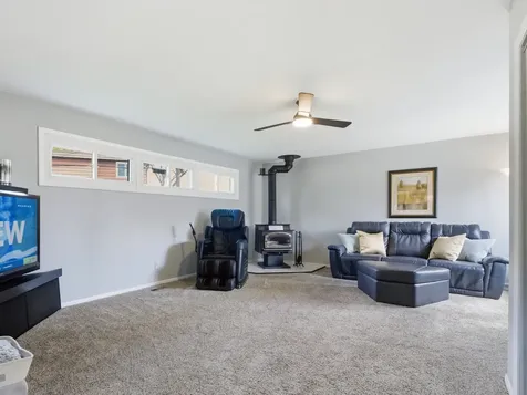 237 North Pioneer Drive Addison IL 60101