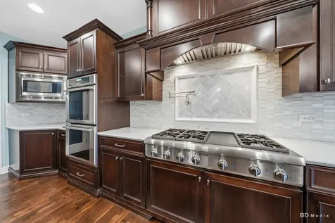23296 Sunburst Point Frankfort IL 60423