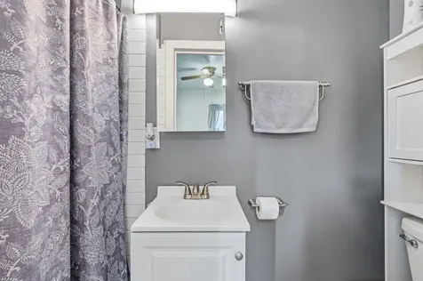 15000 Avers Avenue Midlothian IL 60445