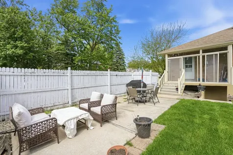 15000 Avers Avenue Midlothian IL 60445
