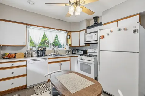 15000 Avers Avenue Midlothian IL 60445