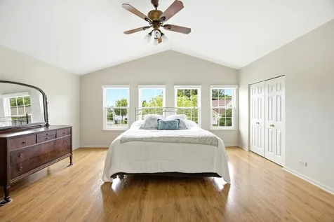 28701 Sawmill Lane Lakemoor IL 60051