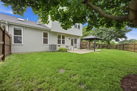 28701 Sawmill Lane Lakemoor IL 60051
