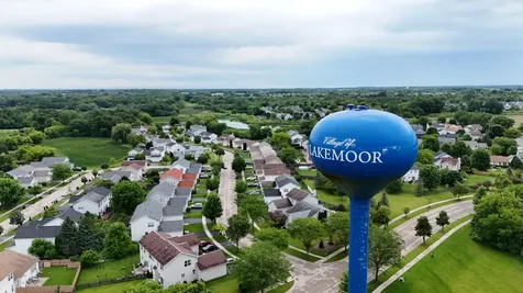 28701 Sawmill Lane Lakemoor IL 60051