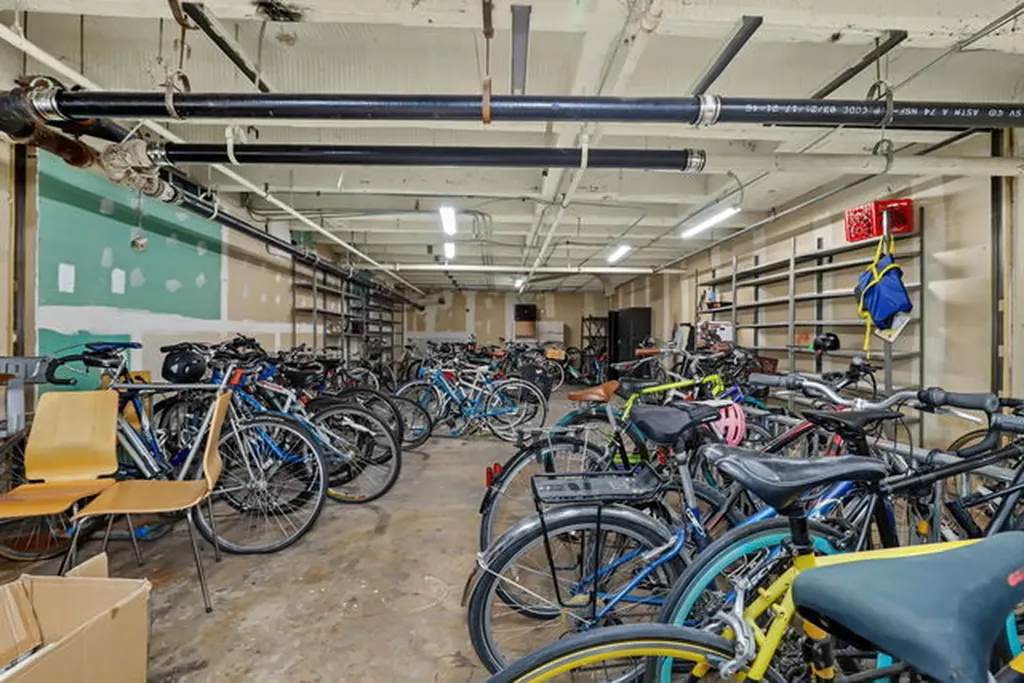 3150 North Sheffield Avenue Chicago IL 60657