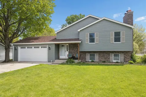 146 Feece Drive Batavia IL 60510