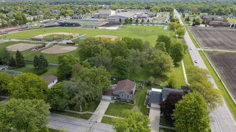 146 Feece Drive Batavia IL 60510