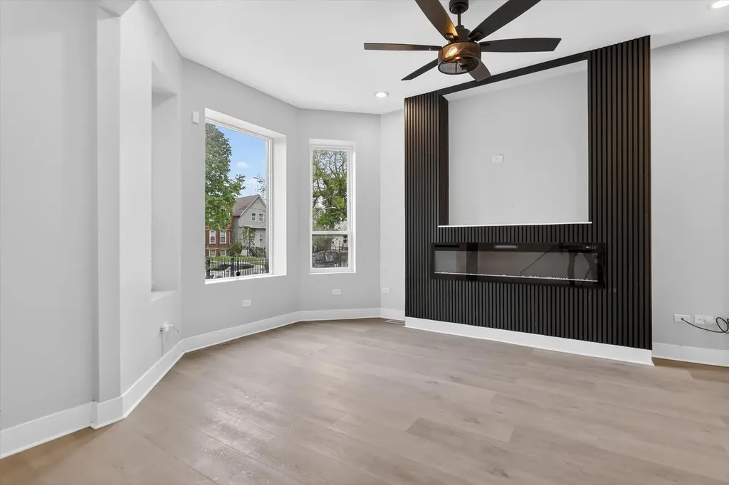 7238 South Union Street Chicago IL 60621