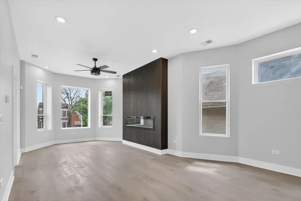 7238 South Union Street Chicago IL 60621