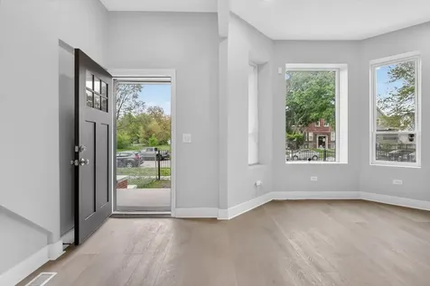 7238 South Union Street Chicago IL 60621