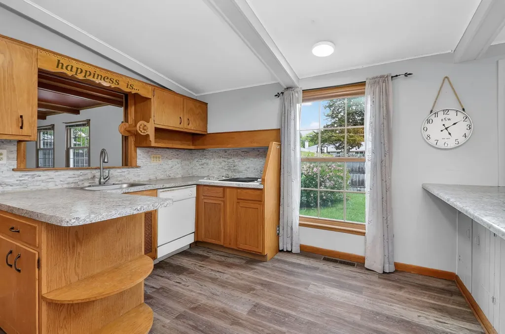 180 Alschuler Drive Aurora IL 60506