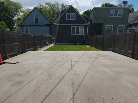 2102 West 68th Place Chicago IL 60636