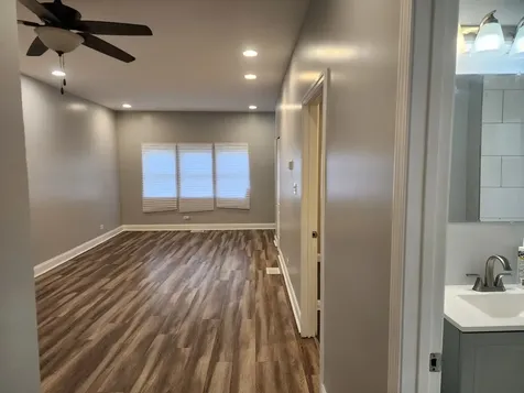 2102 West 68th Place Chicago IL 60636