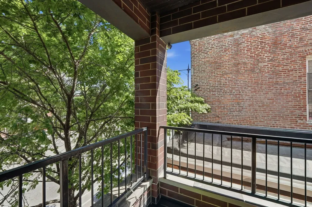 2605 West North Avenue Chicago IL 60647