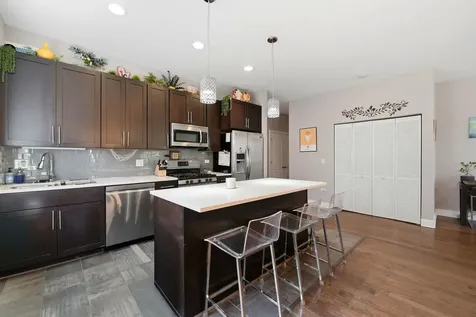 2605 West North Avenue Chicago IL 60647