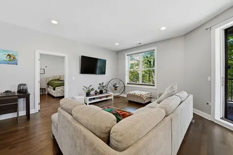 2605 West North Avenue Chicago IL 60647