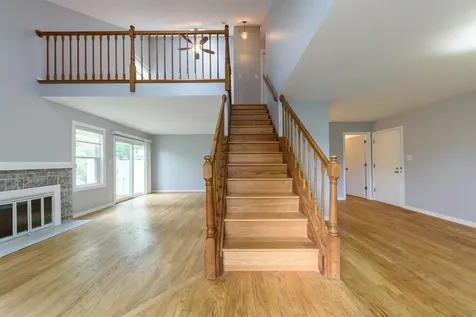 66 Stonington Drive S Palatine IL 60074