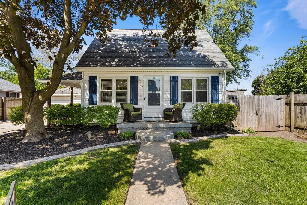 1407 North Walnut Street Champaign IL 61820