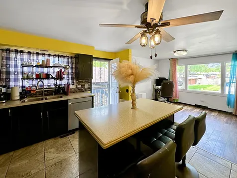 74 Frances Lane Chicago Heights IL 60411