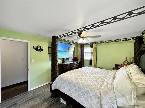 74 Frances Lane Chicago Heights IL 60411
