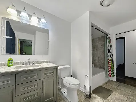 74 Frances Lane Chicago Heights IL 60411