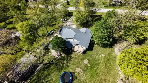 10690 E 1700 North Road Pontiac IL 61764