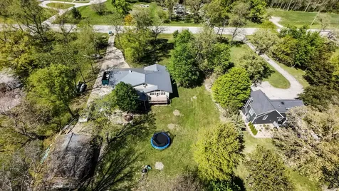 10690 E 1700 North Road Pontiac IL 61764