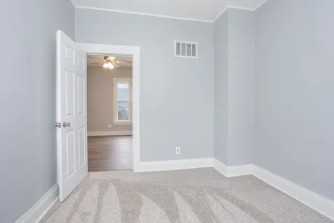 125 East Jackson Street Cullom IL 60929