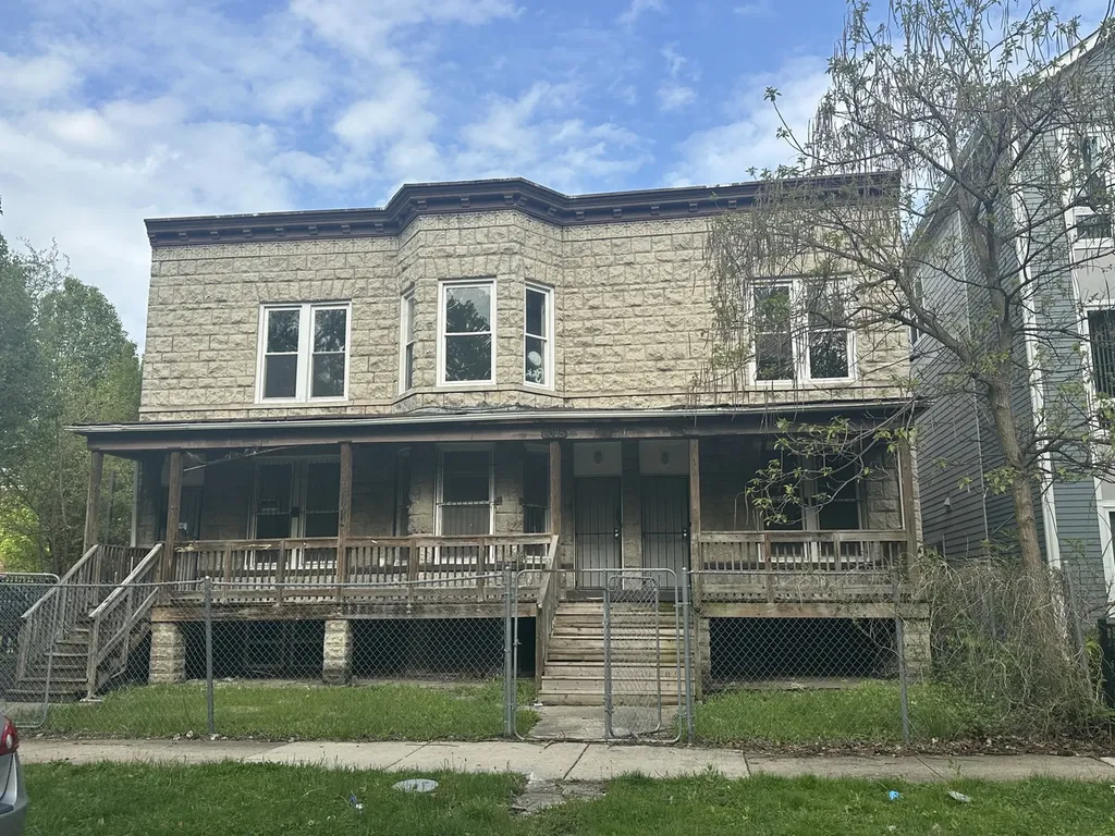 6025 South Green Street Chicago IL 60621