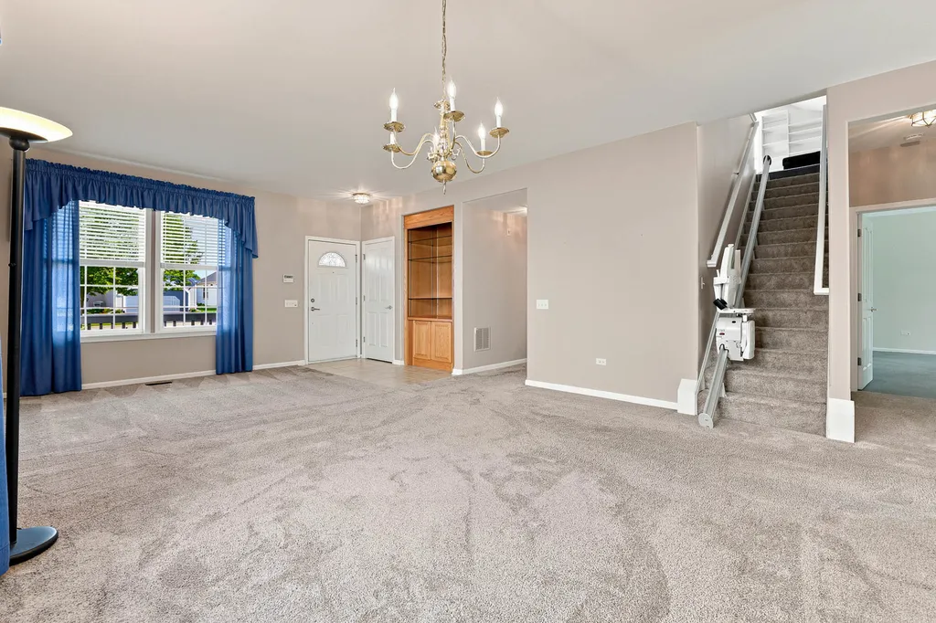 13263 Stonebridge Drive Huntley IL 60142