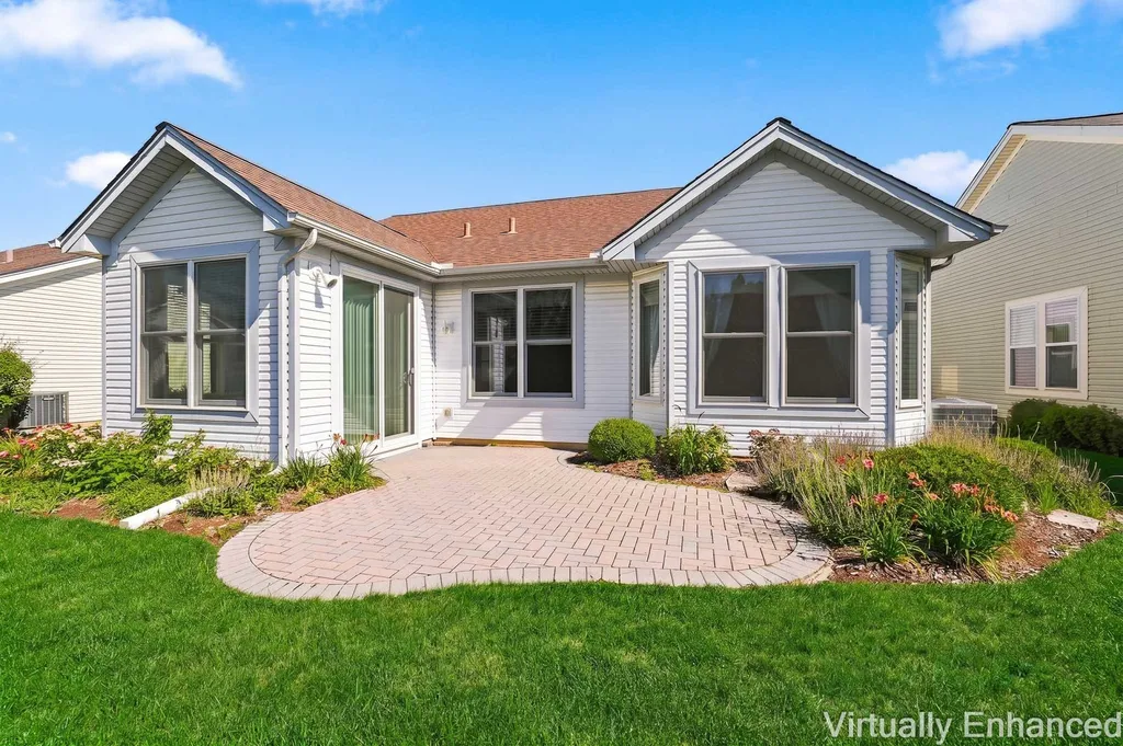 13263 Stonebridge Drive Huntley IL 60142