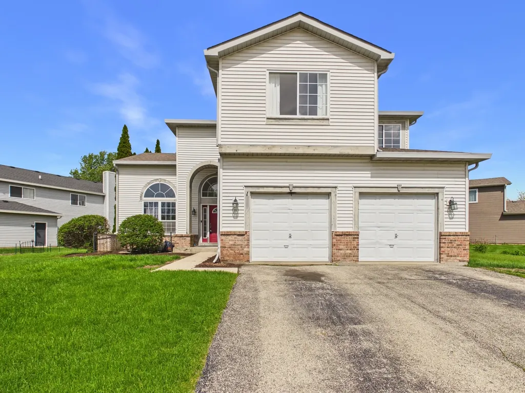 158 Cider Street Bolingbrook IL 60490