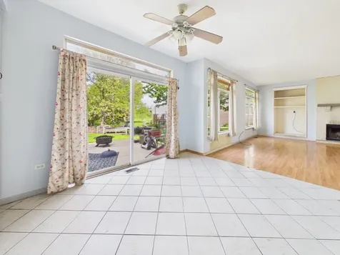 158 Cider Street Bolingbrook IL 60490
