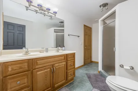 932 Merrill New Road Sugar Grove IL 60554