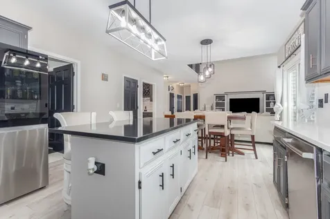 932 Merrill New Road Sugar Grove IL 60554