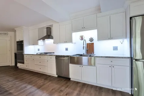 21854 West Murfield Court Mundelein IL 60060