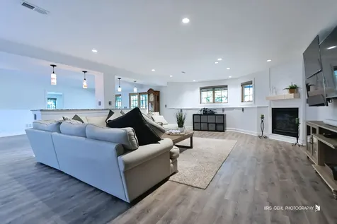 21854 West Murfield Court Mundelein IL 60060
