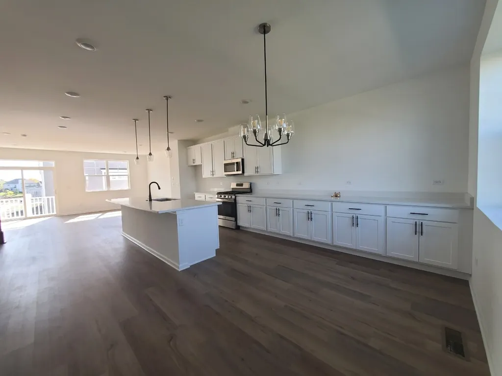 4499 Chelsea Manor Circle Aurora IL 60504
