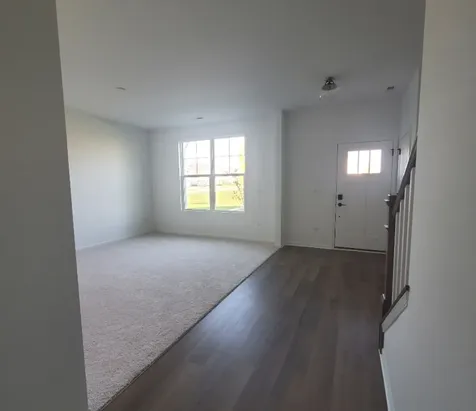 4499 Chelsea Manor Circle Aurora IL 60504